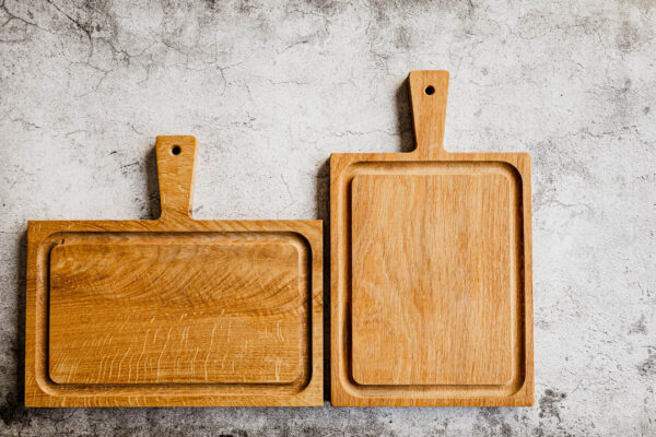 Eikenhouten Snijplank met Handvat en Sapgeul – 32 x 35 x 2 cm - Afbeelding 2